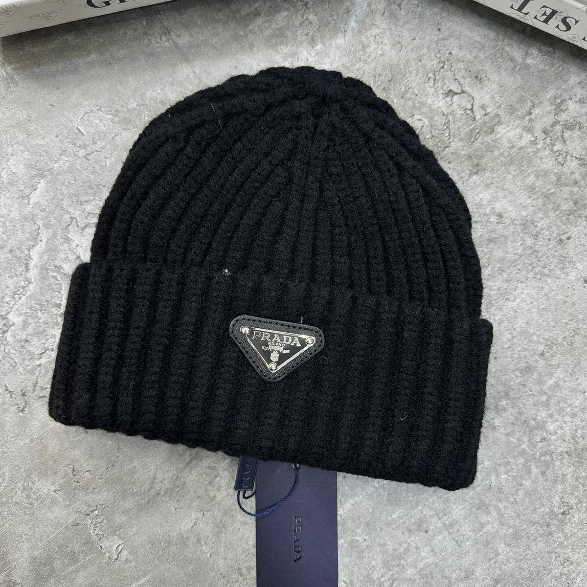 Top quality Prad hats ha1909