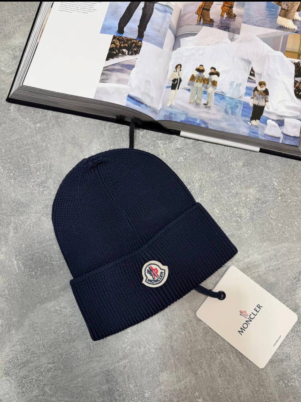 Moncle Beanie aj1809