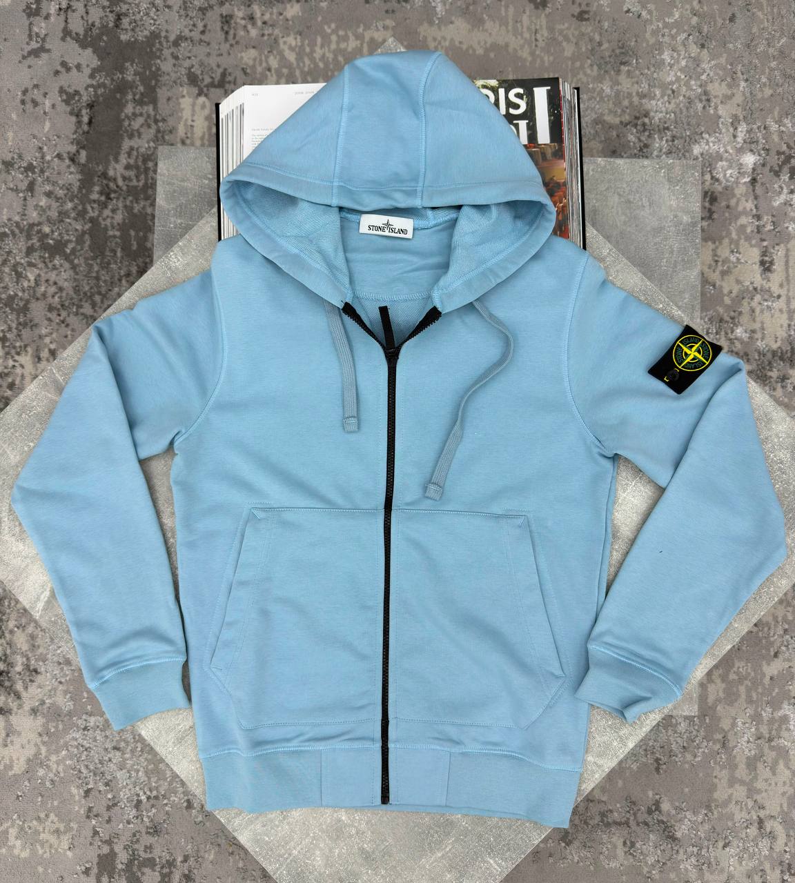 Ston Islan zip up hoodie  aj2009
