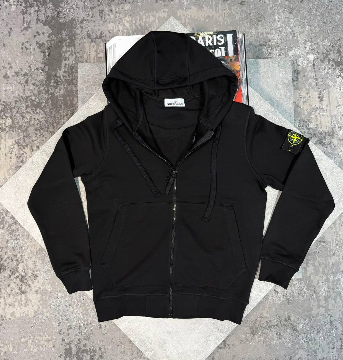 Ston Islan zip up hoodie  aj2009
