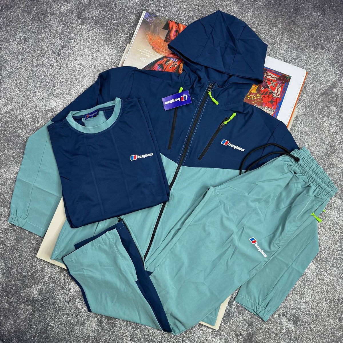 Berghaus 3 pcs tracksuit sa2009