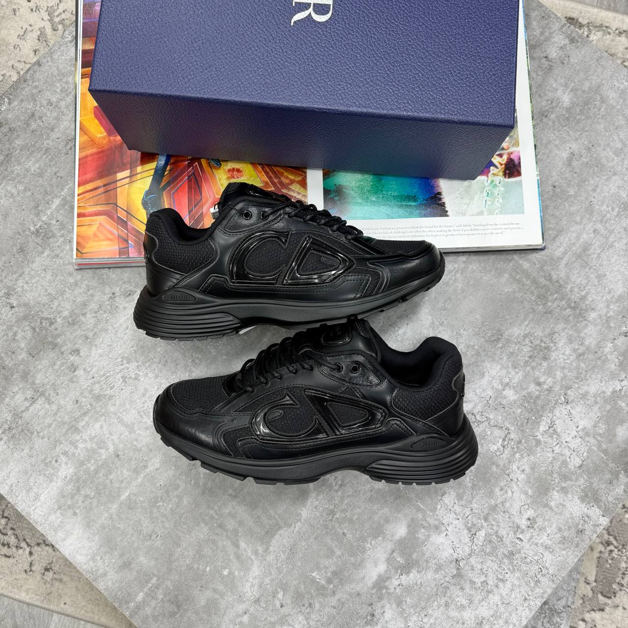 HIGH END  DIO B30 WITH EXTRA LACES AND FULL PACKAGING ETC jay0208