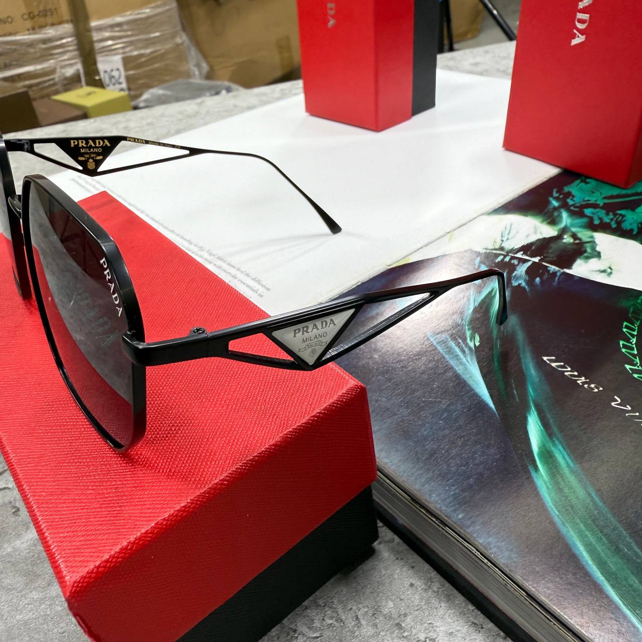 TOP QUALITY PRAD SUNGLASSES 🕶️ WITH FULL PACKAGING ETC jay2707
