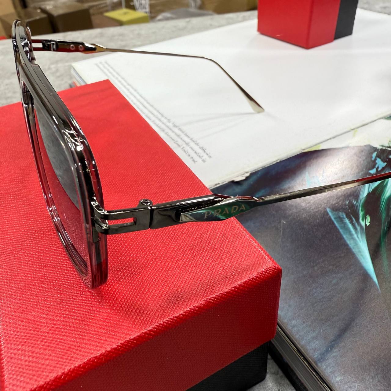 TOP QUALITY PRAD SUNGLASSES 🕶️ WITH FULL PACKAGING ETC jay2707