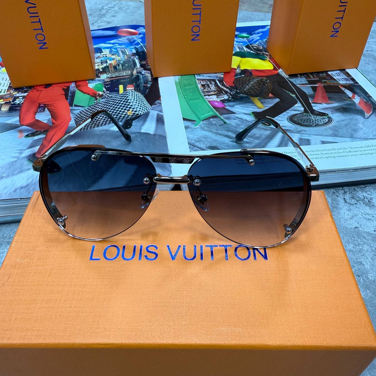 TOP QUALITY LV  SUNGLASSES 🕶️ WITH FULL PACKAGING ETC jay2707