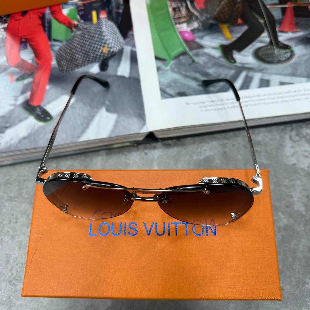 TOP QUALITY LV  SUNGLASSES 🕶️ WITH FULL PACKAGING ETC jay2707