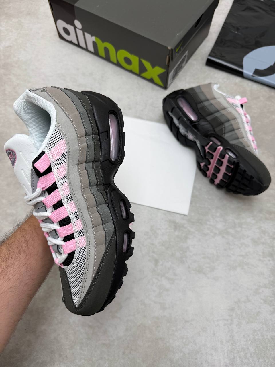 NIK AIR MAX 95 COME WITH BOX ETC am2006