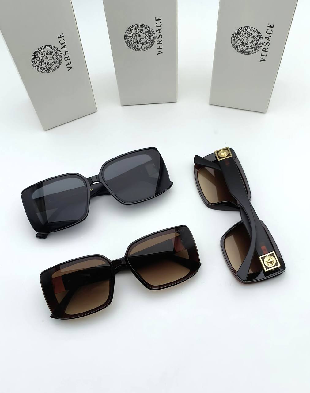 Versac shades with box sa2106