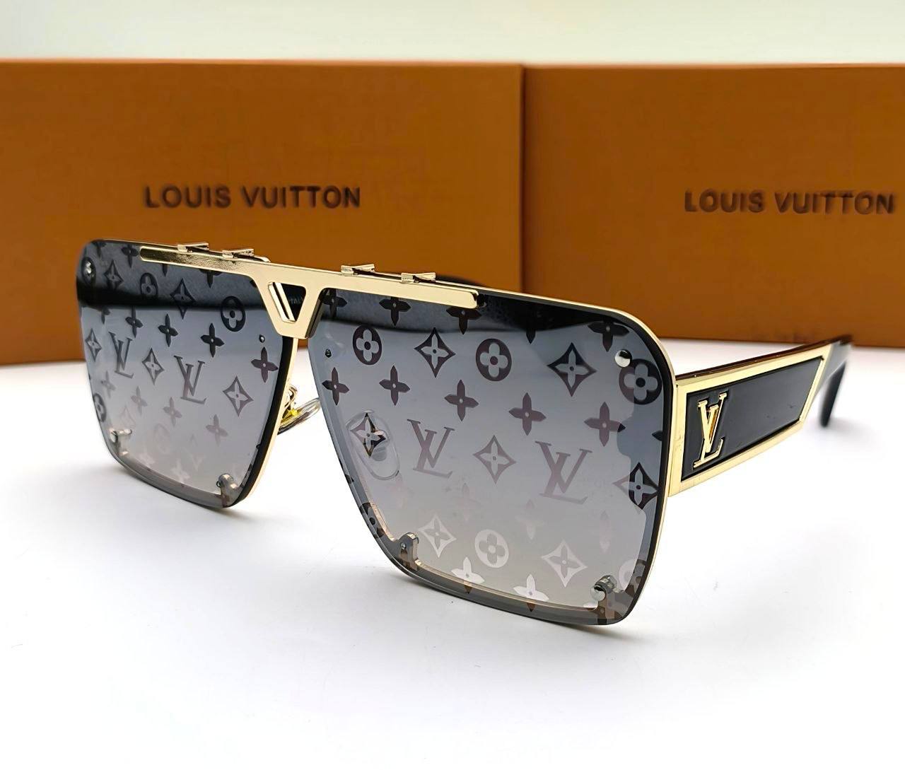 LV SUNGLASSES COME WITH BOX ETC am2106