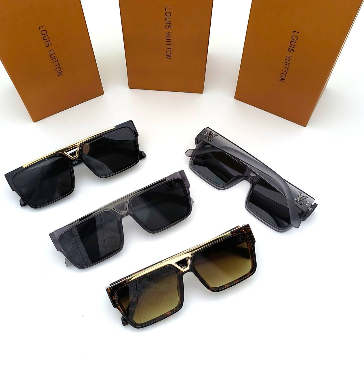LV SUNGLASSES COME WITH BOX ETC am2106
