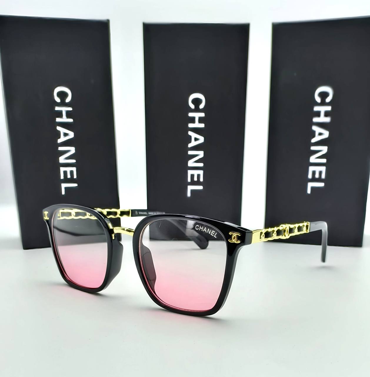 CHANE SUNGLASSES COME WITH BOX ETC am2306