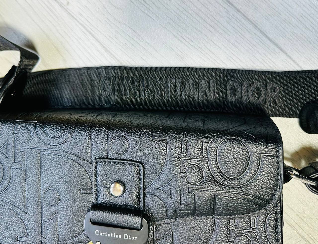 DIO MAN HAND BAG WITH BOX to2306