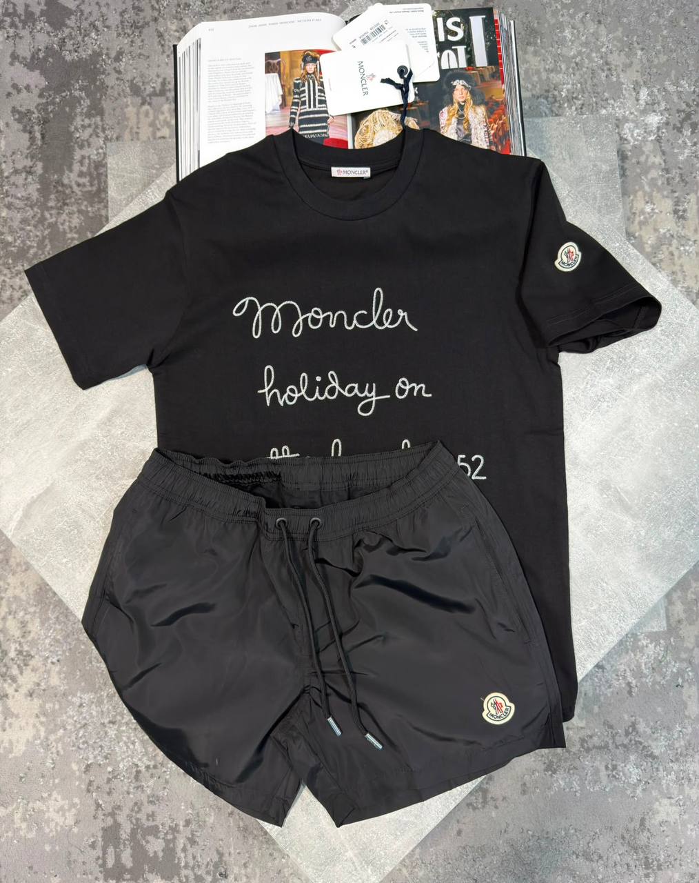 Moncle Shorts Set aj2406