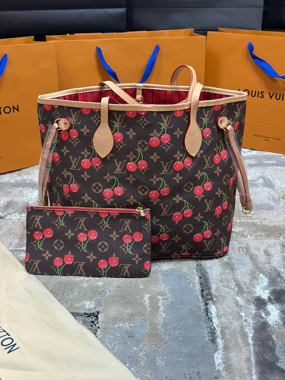NEW IN CHERRY LVE NEVERFULL  CHERRY LV NEVERFULL su0709     £64.99