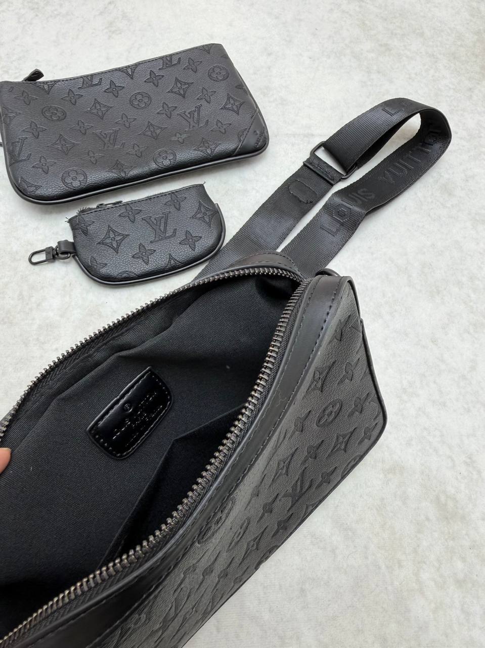 MENS LV BAG COME WITH BOX ETC am2406