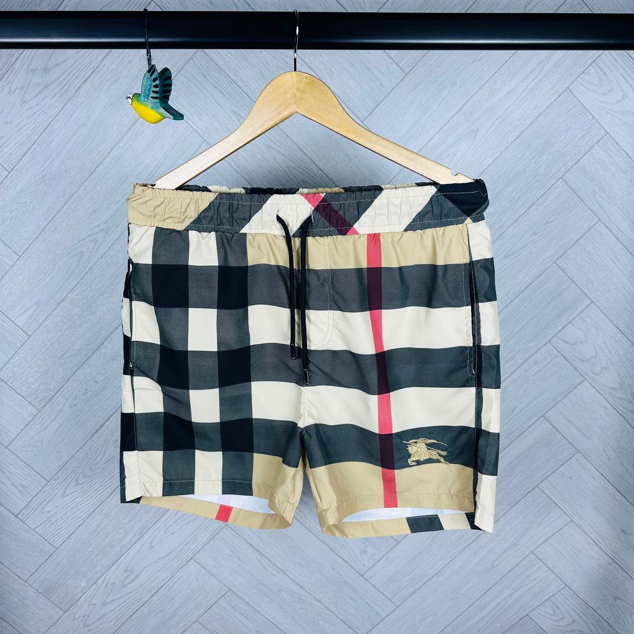 SUPERCLON QUALITY BURBERR TEE & SHORT SET to2406