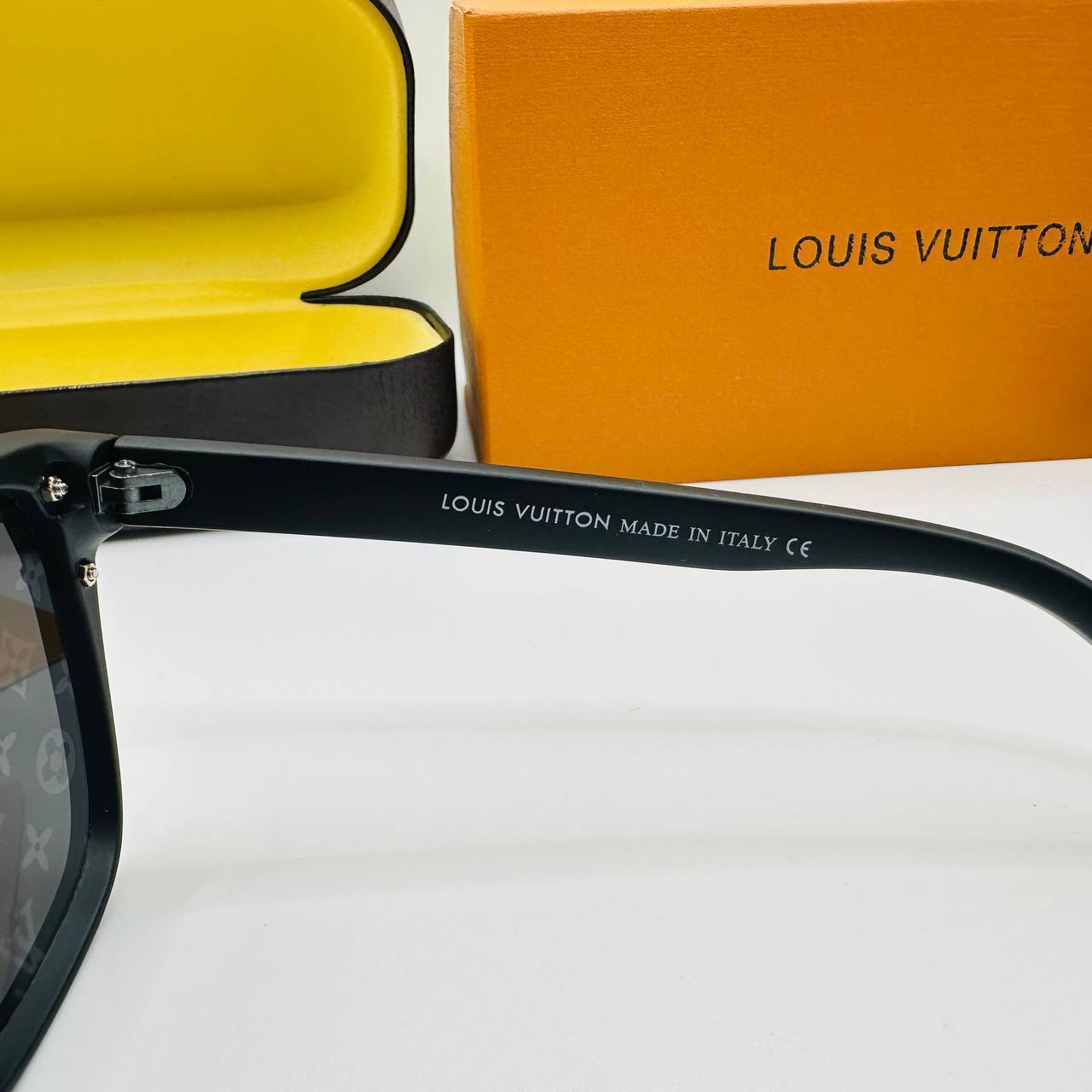 LV SUNGLASSES BOXED AVAILABLE to2406