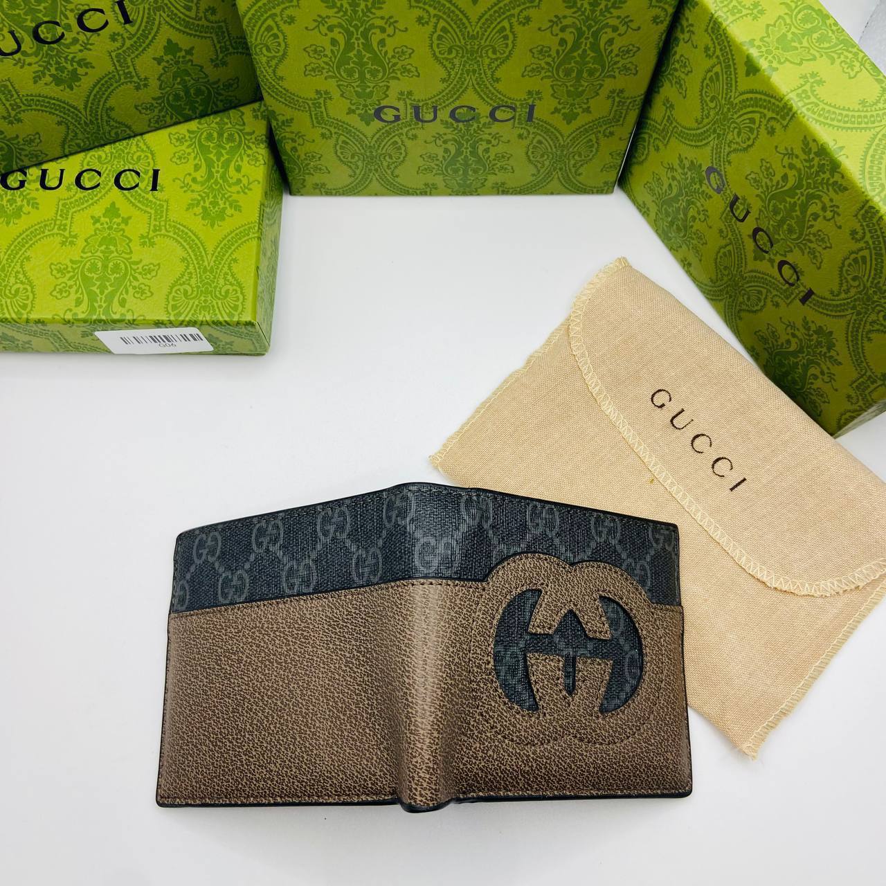 GUCC WALLETS BOXED to2406