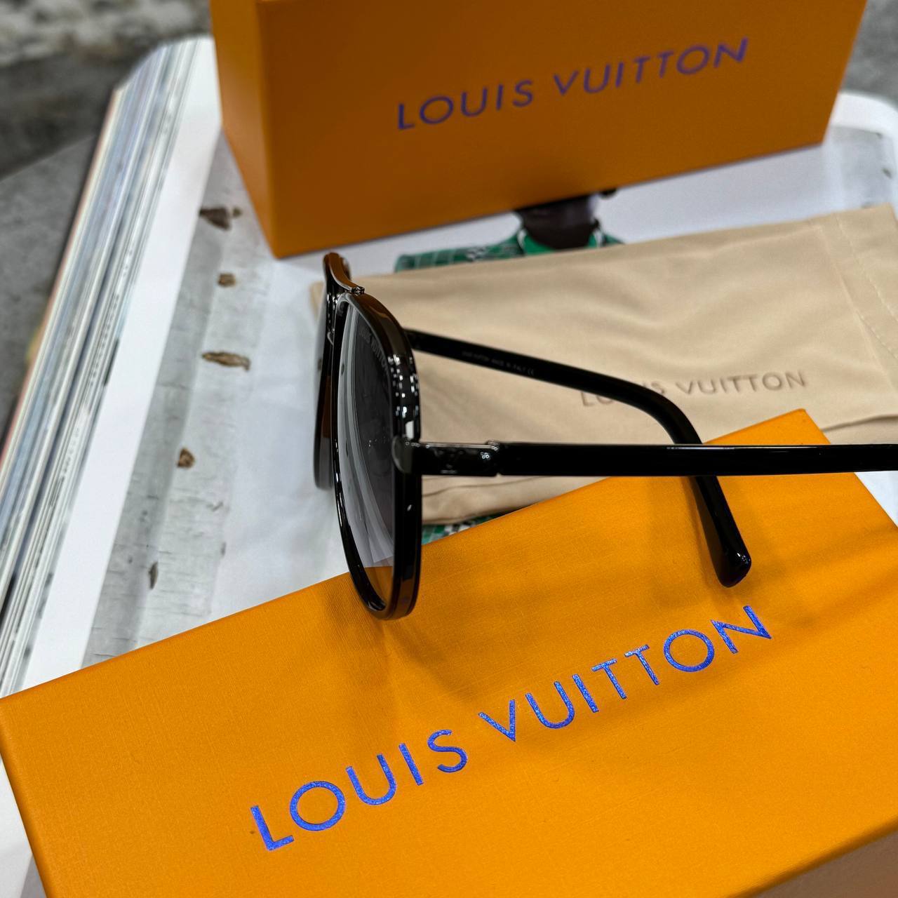 Top quality Lv sunglasses ha2506