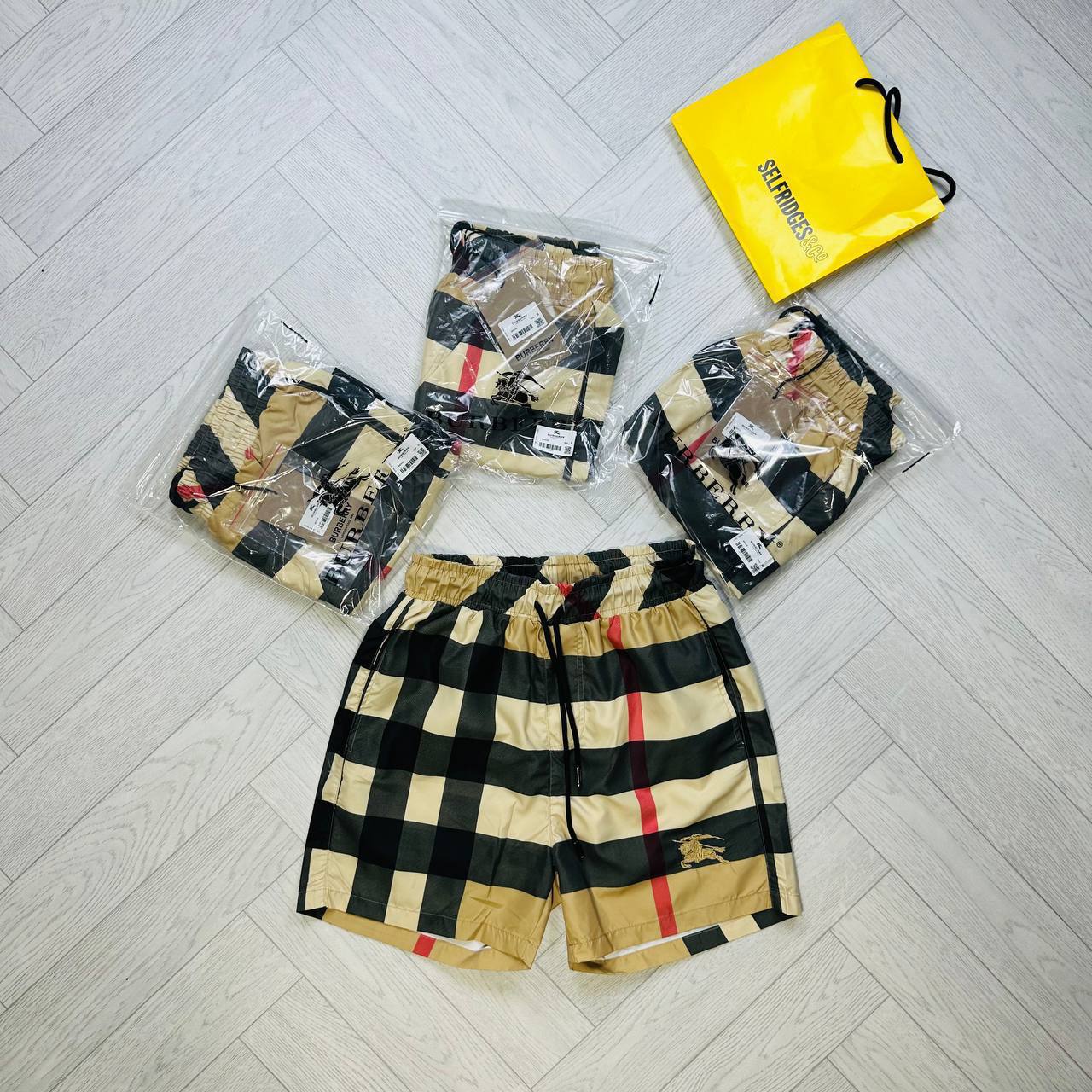 QUALITY BURBER SHORT to2506
