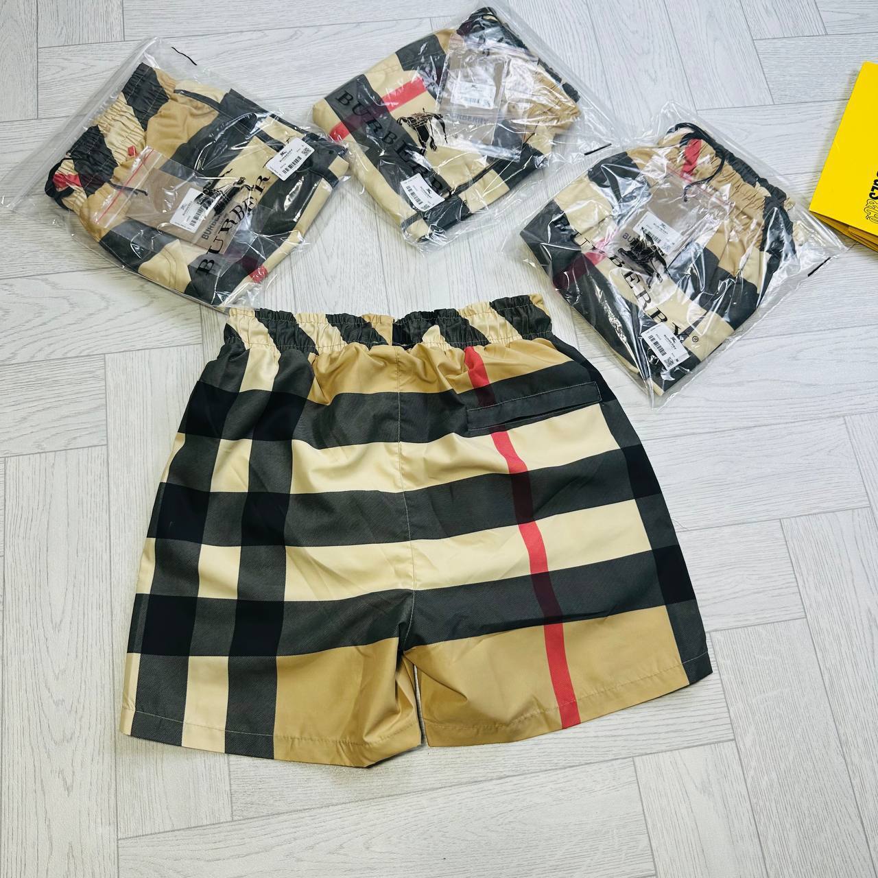 QUALITY BURBER SHORT to2506