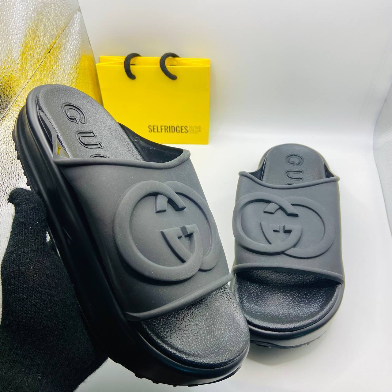 GUCC SLIDERS to2506