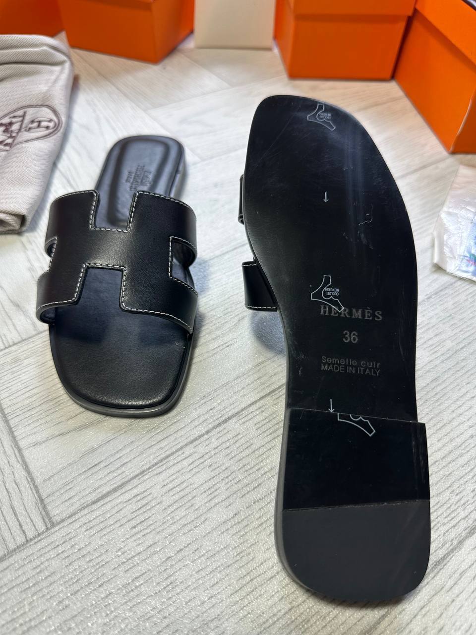 Herm sliders boxed to2706