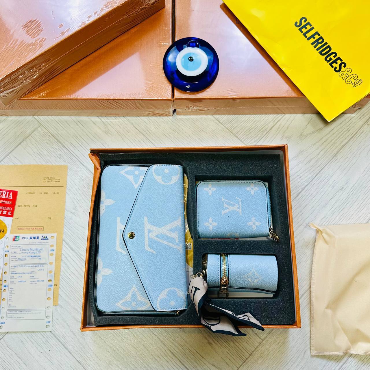 LV PURSE GIFT SET BOX END PEPPER WORK AVAILABLE to2706