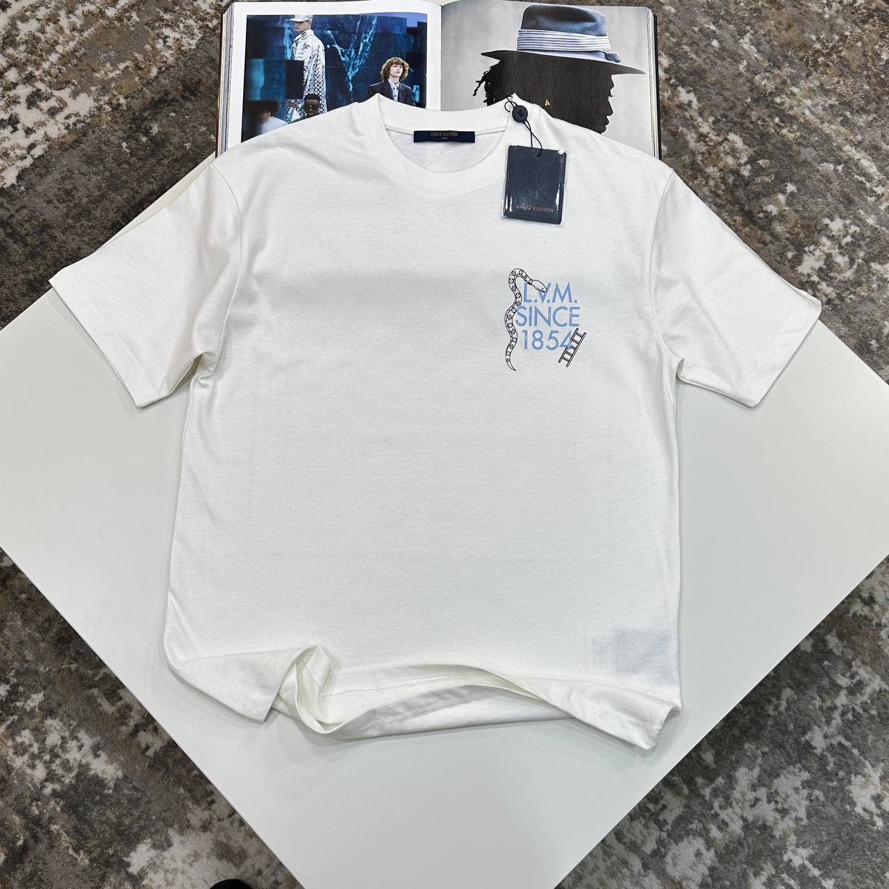 Top quality Lv T-shirt ha2706