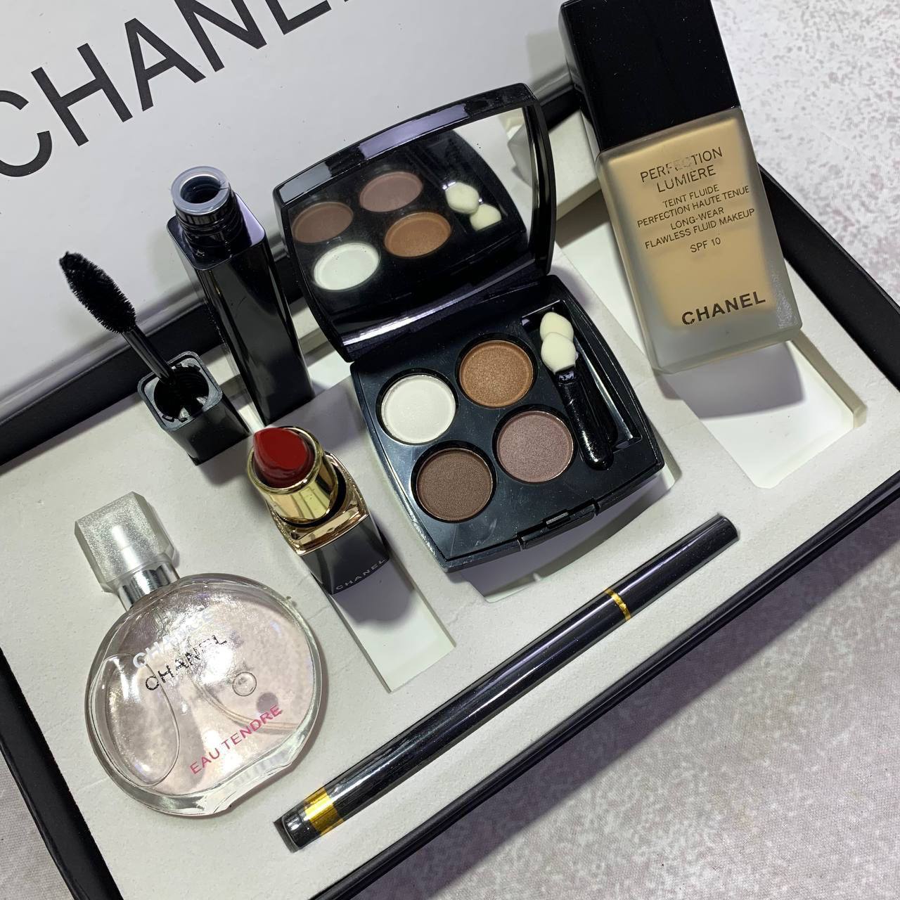 CHANE MAKEUP &PERFUME SET AVAILABLE su1009