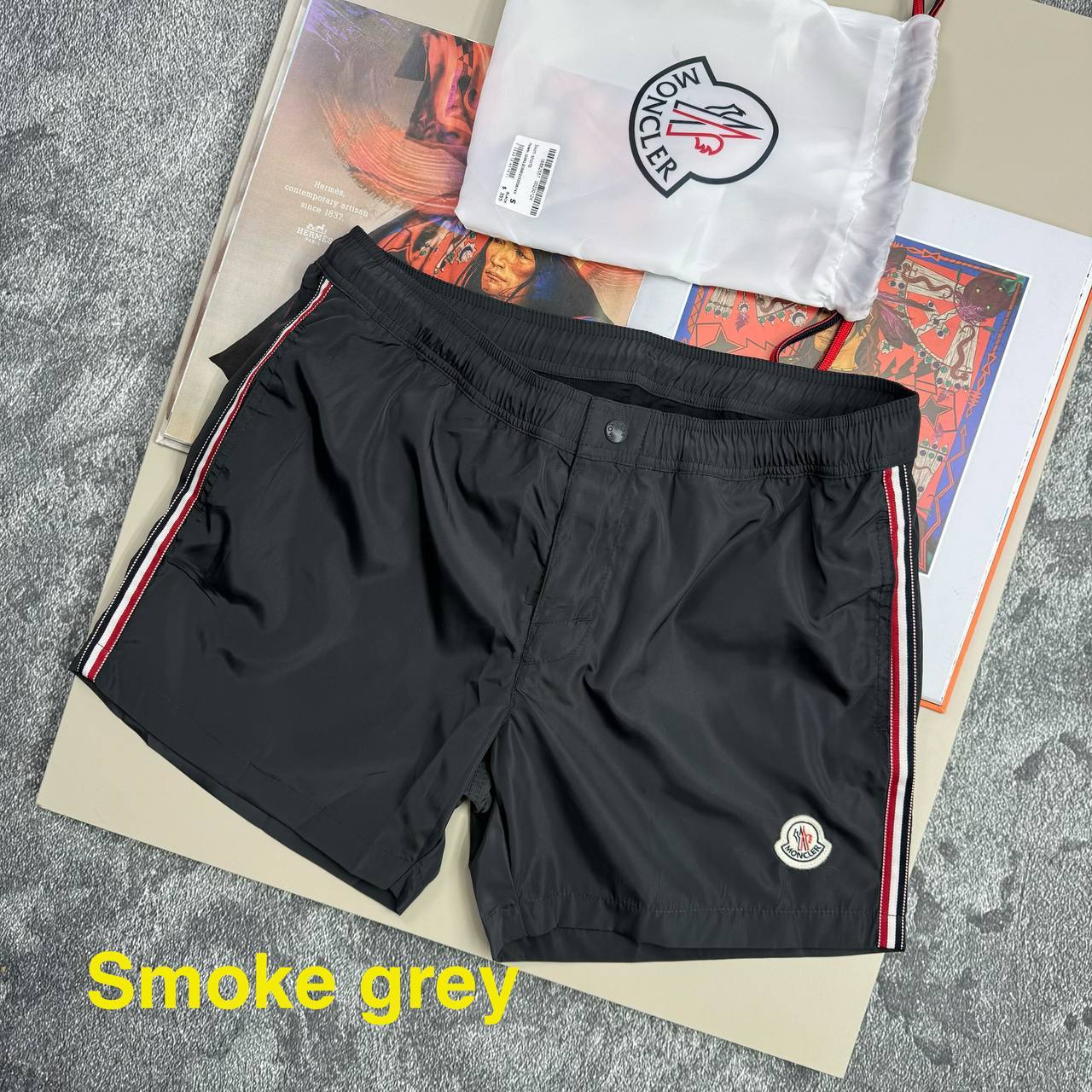Moncle swimmers sa2806