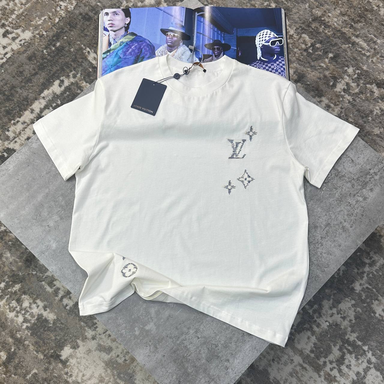 Top quality Lv T-shirt ha2906