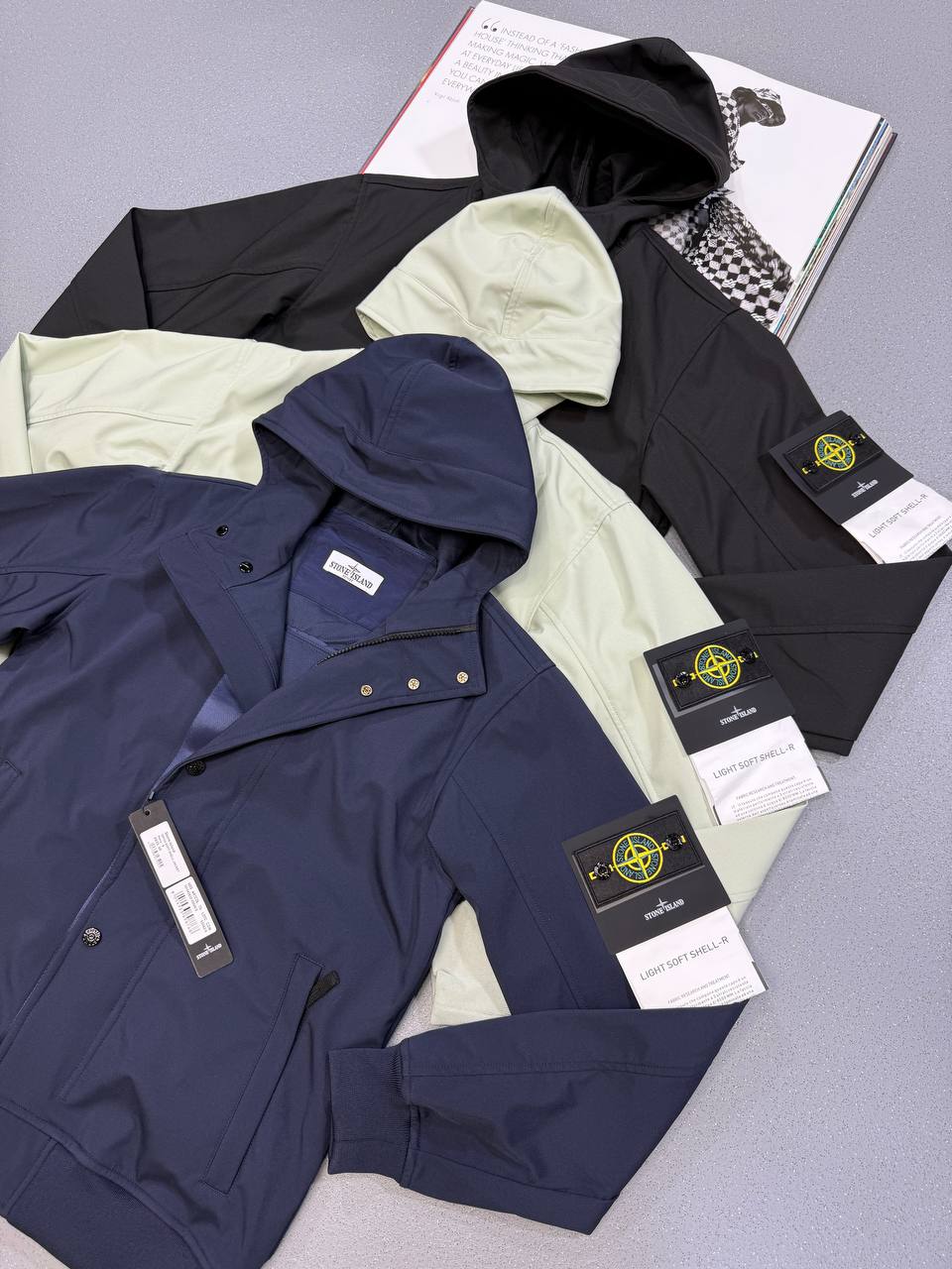 SUPER CLO STON LIGHT SOFT SHELL-R JACKET su1009