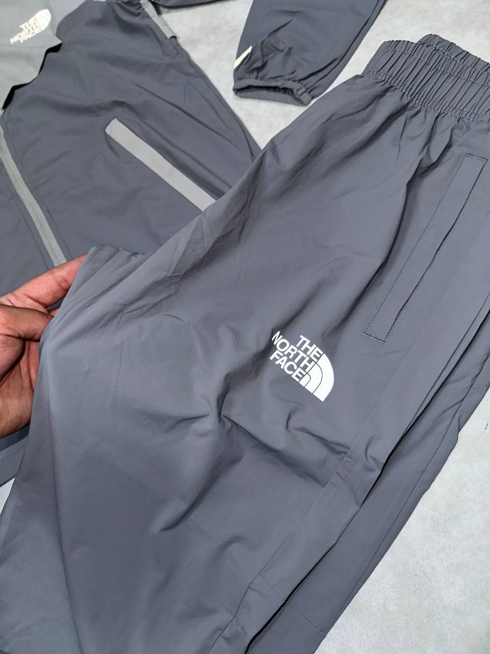 NOTH FACE TRACKSUITS am1009