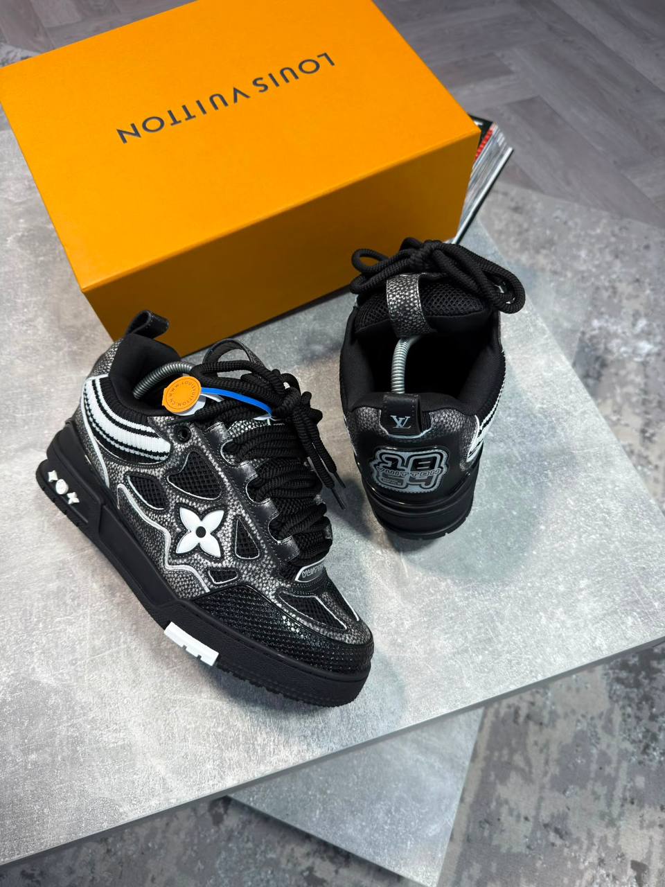LV Skate aj0107