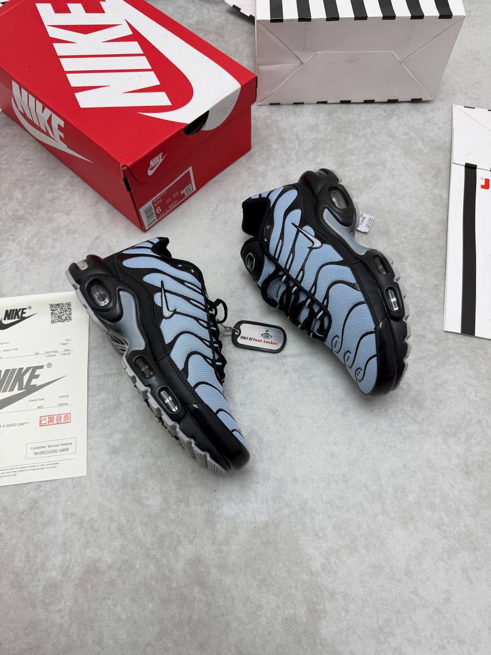MENS NIK TNS AIR MAX PLUS COME WITH BOX ETC am0107