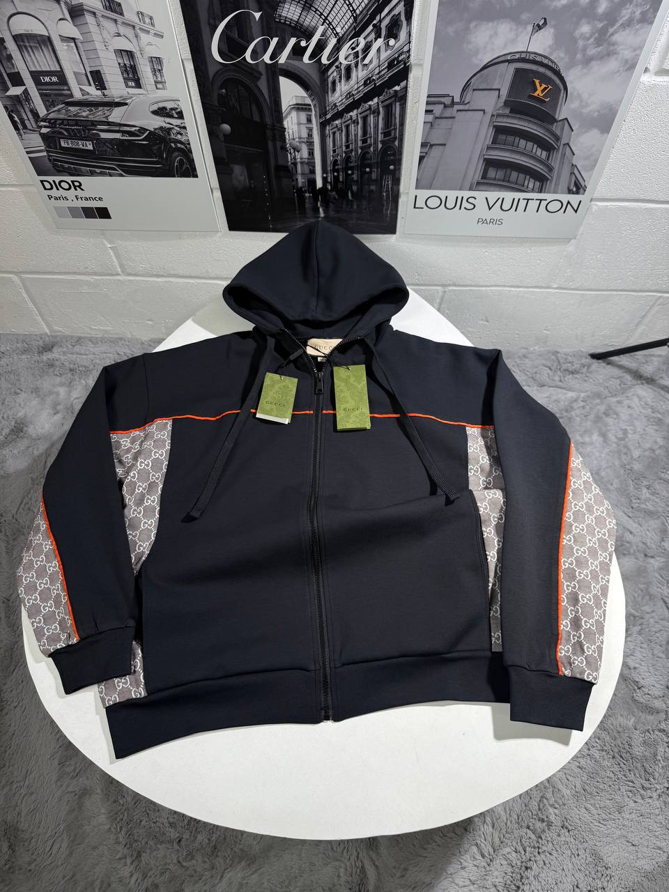 Guci hoodies 2009