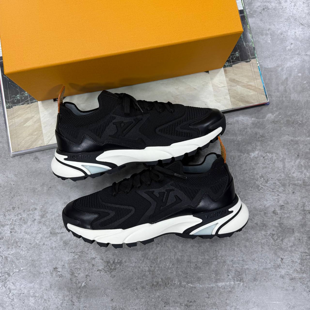 SUPER CLON NEW LV TATIC TRAINERS jay1109