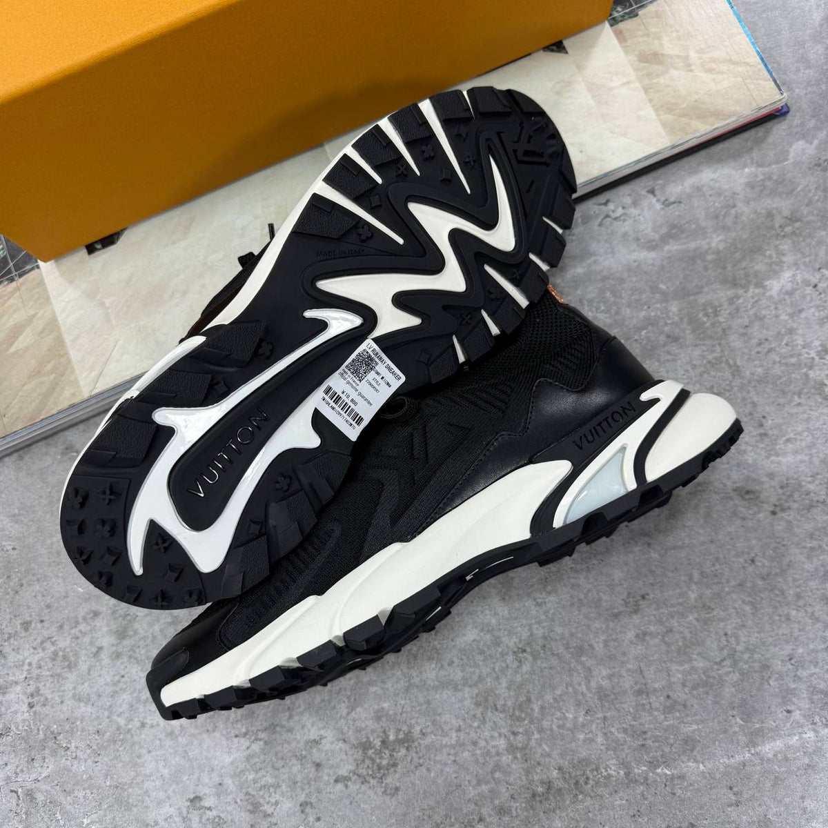 SUPER CLON NEW LV TATIC TRAINERS jay1109