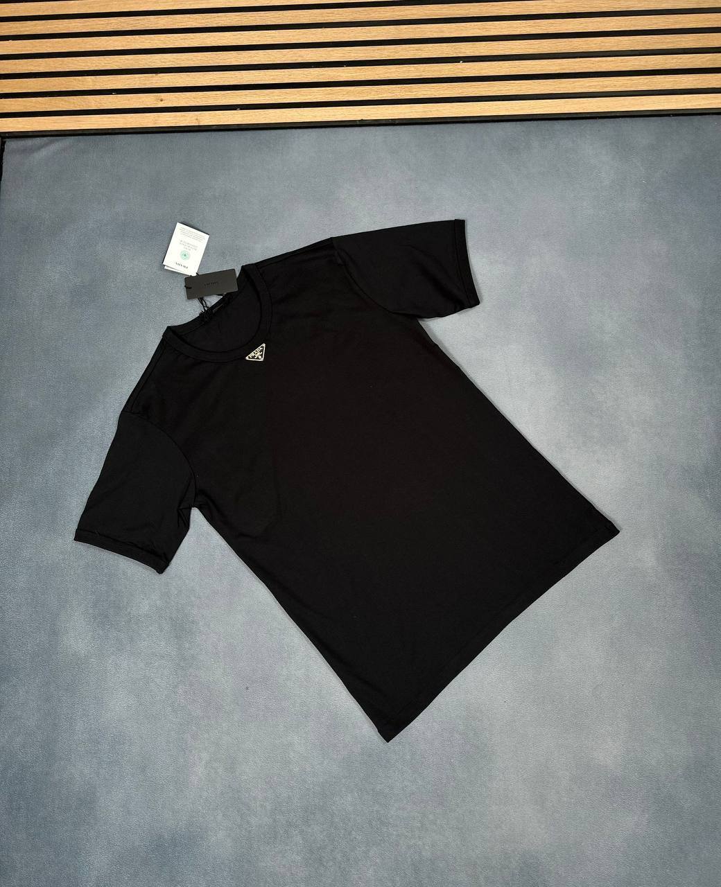 PRAD TEE 0503