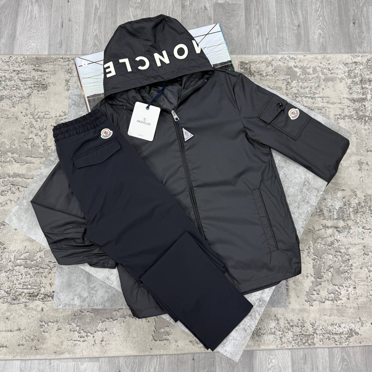 SUPER CLON MONCLE WINDBREAKER & JOGGERS jay0607