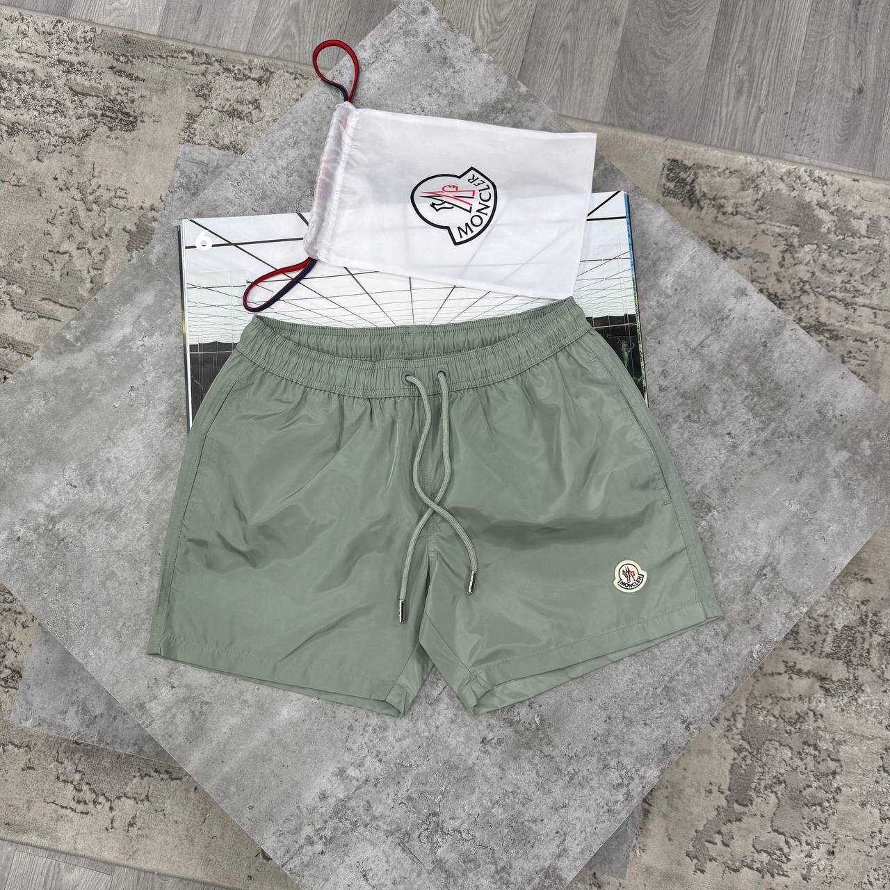 SUPER CLON MONCLE SWIM SHORTS jay0607
