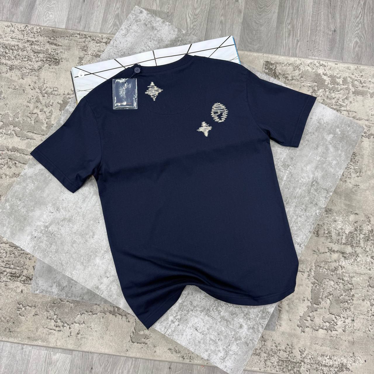 SUPER CLON LV TEE jay0607