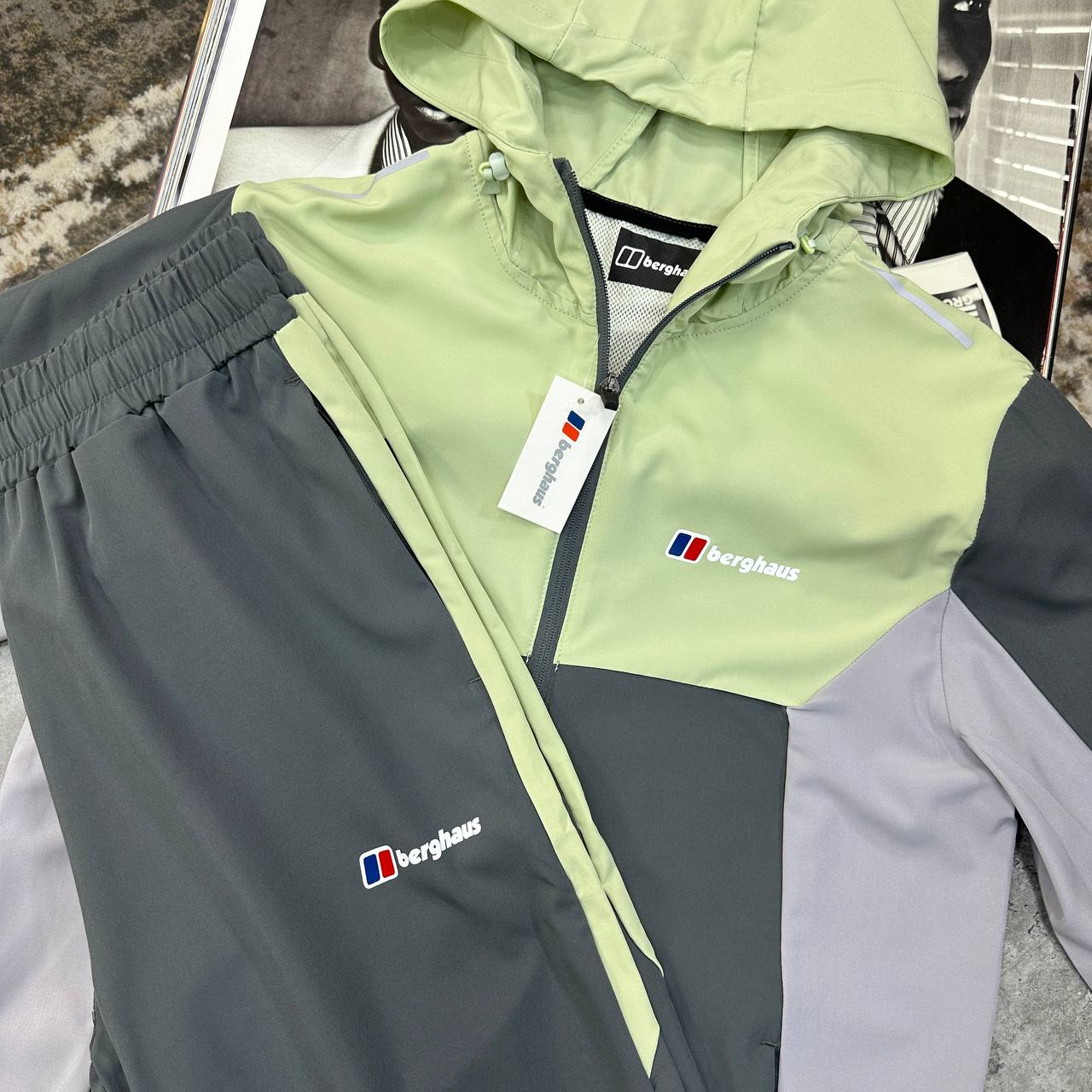 Top quality Berghau tracksuit ha0607