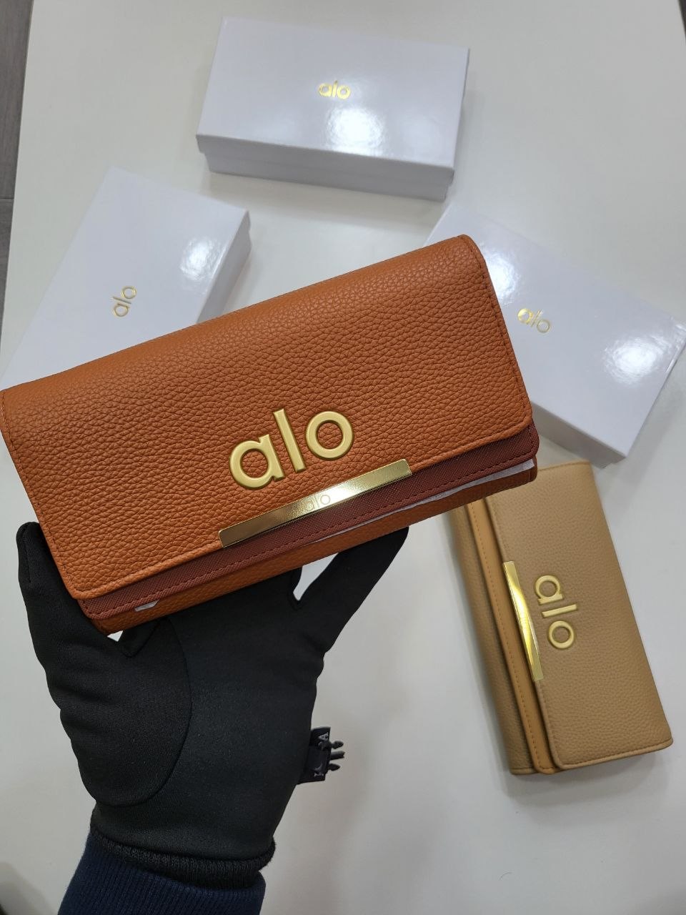 QUALITY ALO WOMEN WALLET ak0807