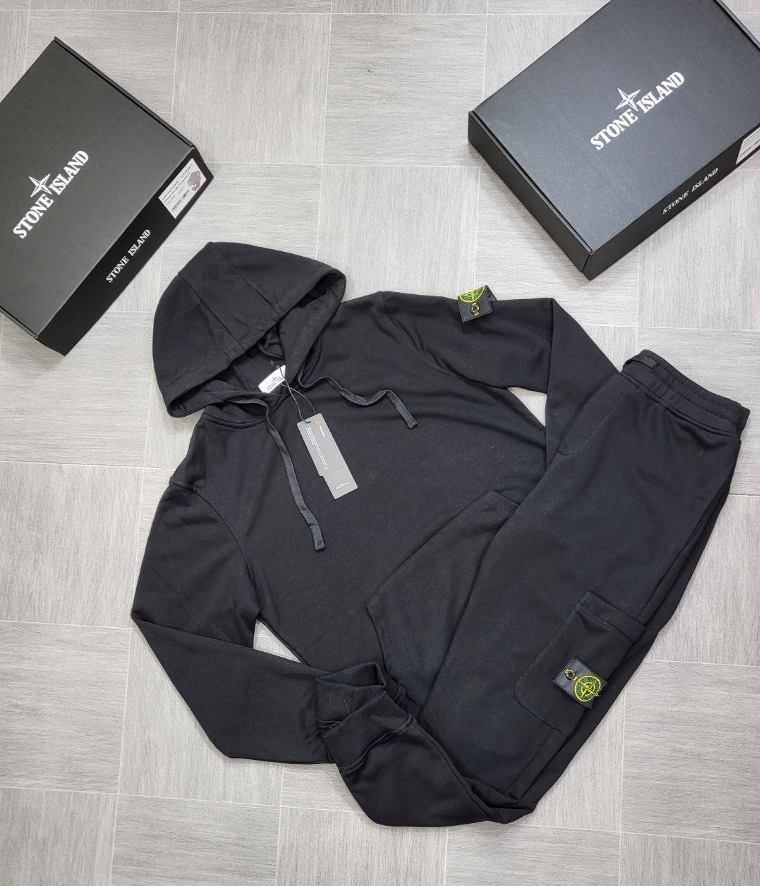 QUALITY STON ISLAN TRACKSUIT WITH BOX ak0807