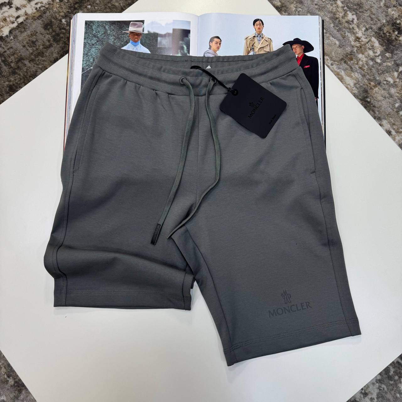 Top quality Moncle shorts ha0304