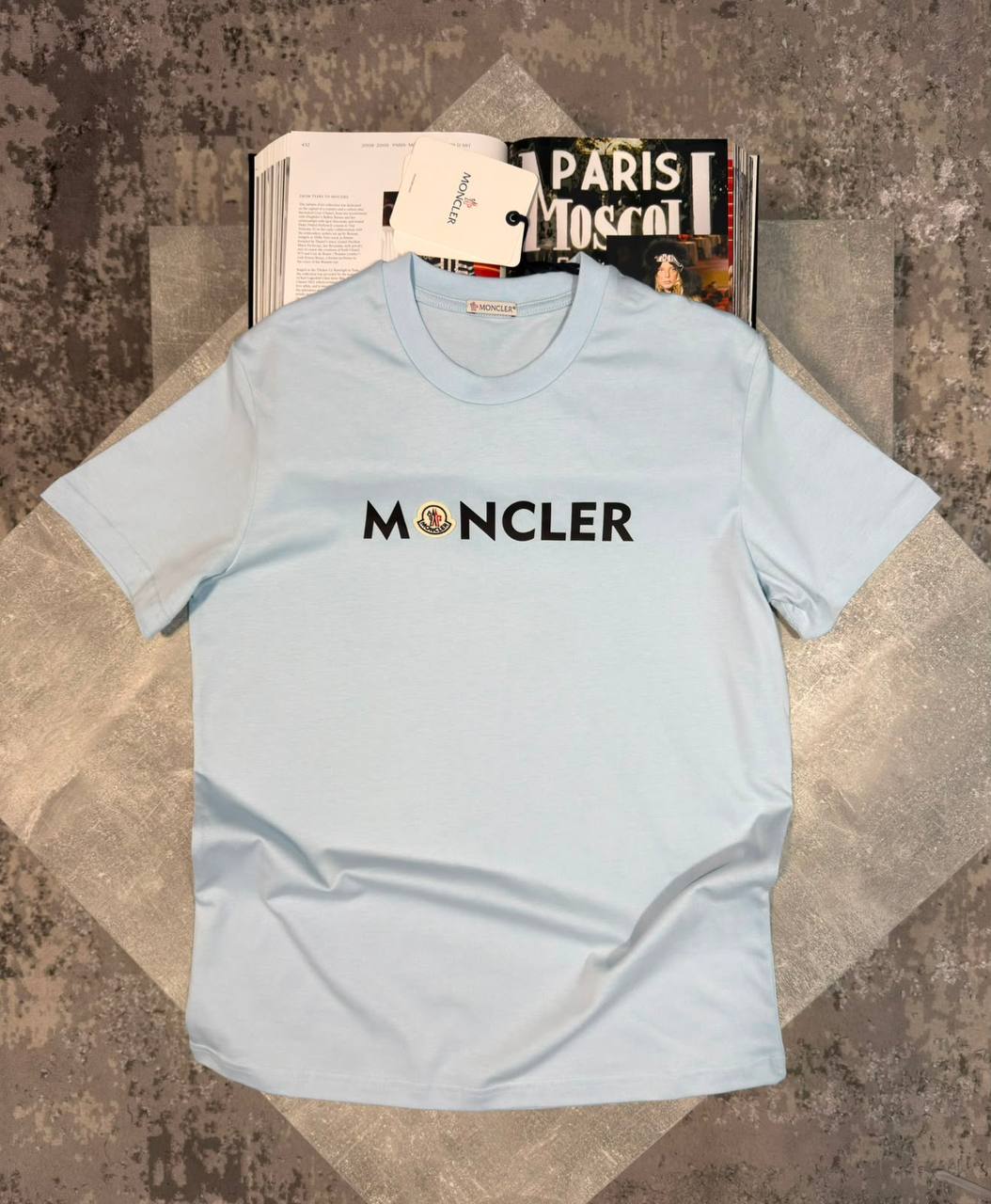 Moncle Tshirt aj0907