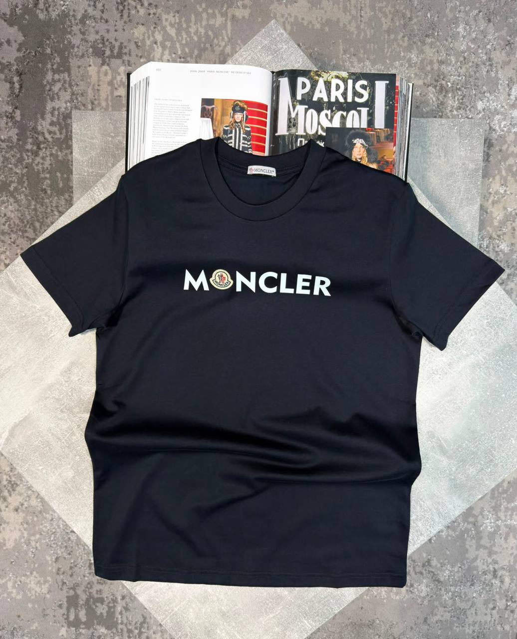 Moncle Tshirt aj0907