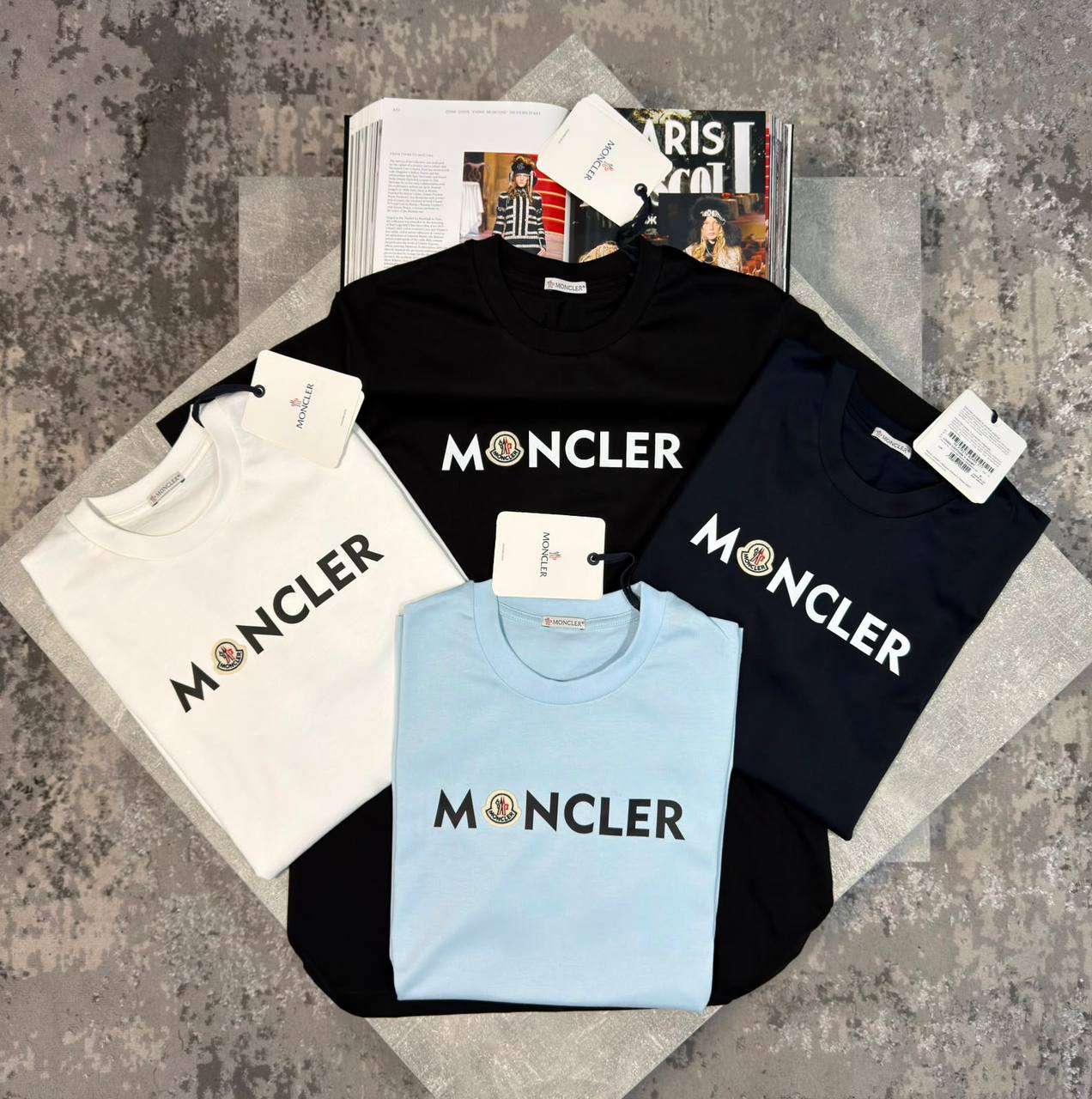 Moncle Tshirt aj0907
